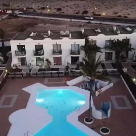 La Perla De S.valentin Apartamento